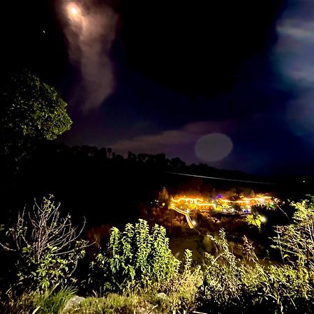 Prakriti Aalay - Riverside Mountain View Boutique Eco Resort ดารัมซาลา ภายนอก รูปภาพ
