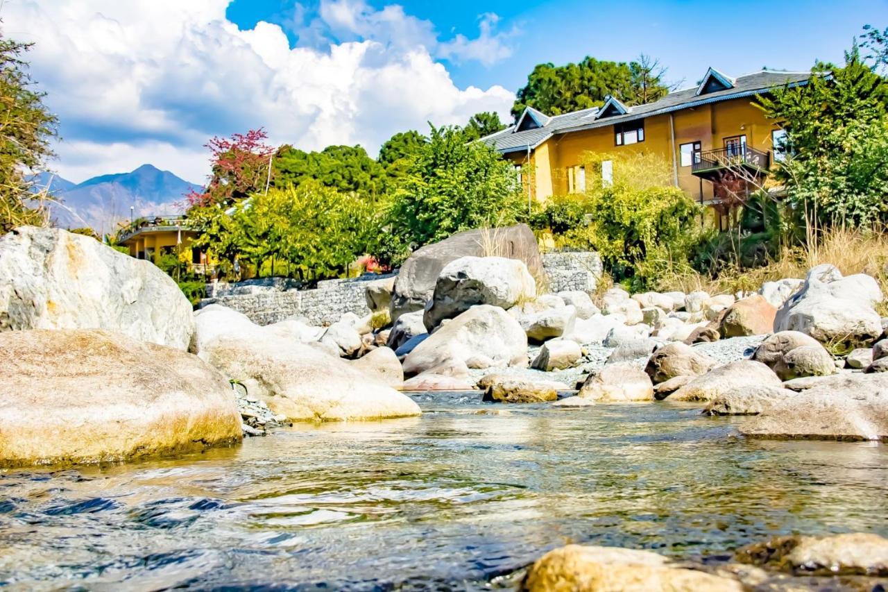 Prakriti Aalay - Riverside Mountain View Boutique Eco Resort ดารัมซาลา ภายนอก รูปภาพ